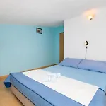 Dijana * Pakoštane